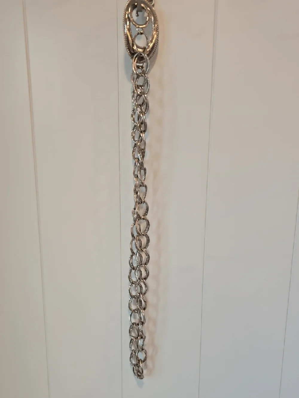 Silver-Tone Oval Chain Belt